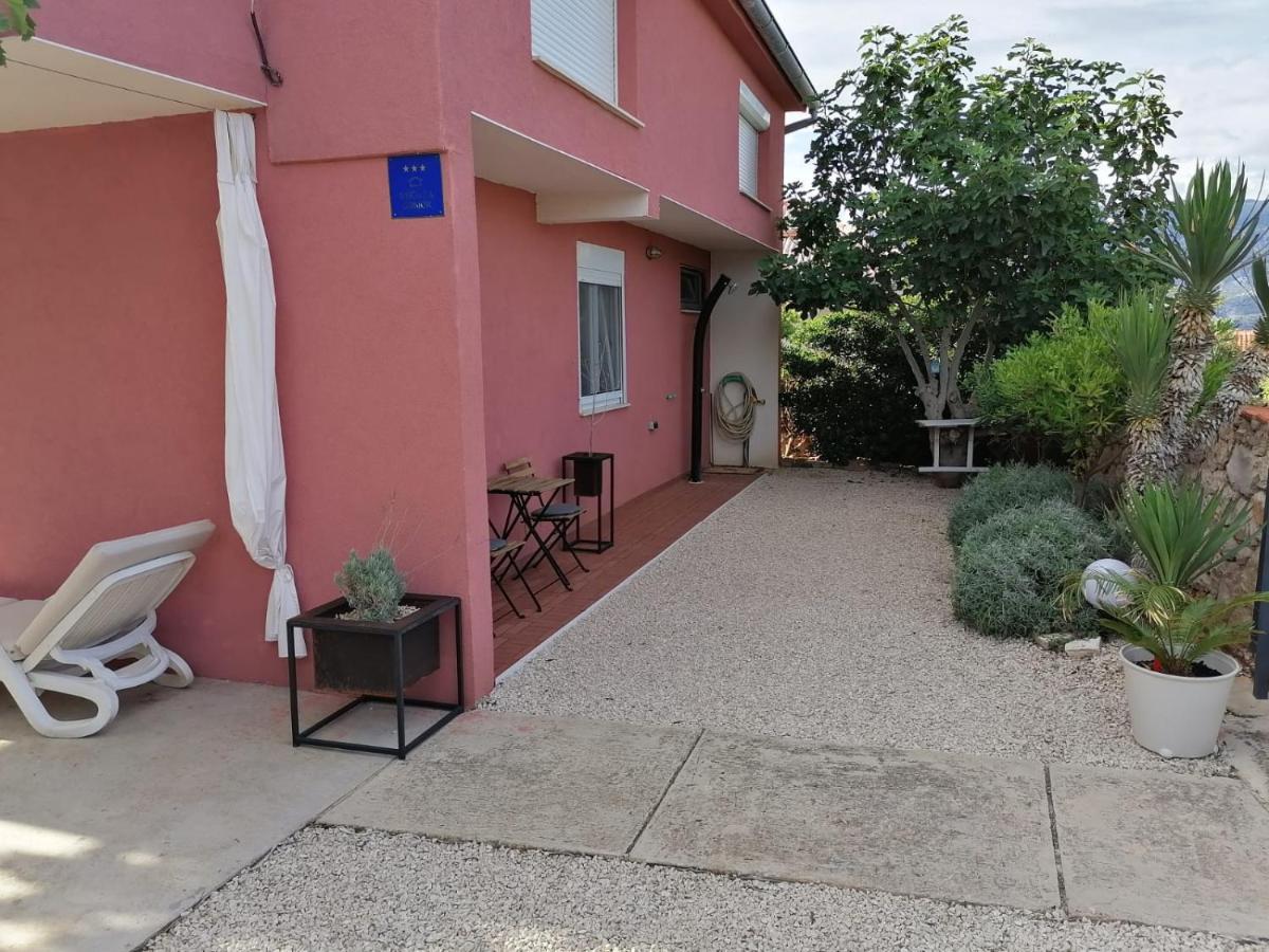 House For Rent Paola Βίλα Ražanac Εξωτερικό φωτογραφία