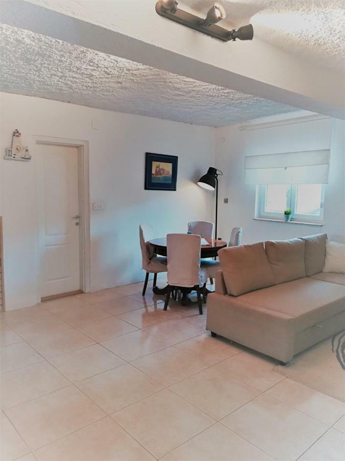 House For Rent Paola Βίλα Ražanac Εξωτερικό φωτογραφία